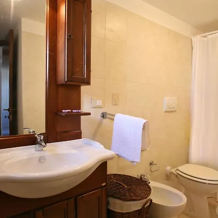 Salita Delle Pere Country house *