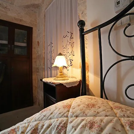 Salita Delle Pere Country house *